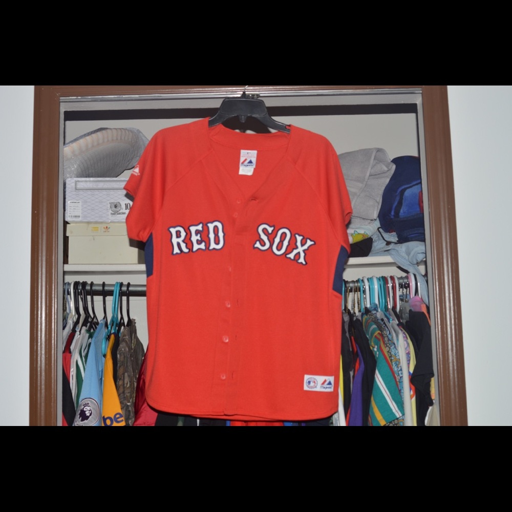 Youth large red socks jersey pre-owned